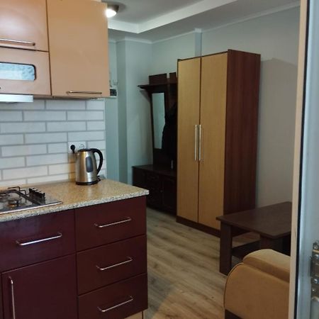 Yalcin Star Residence Apartment 300 巴统 外观 照片
